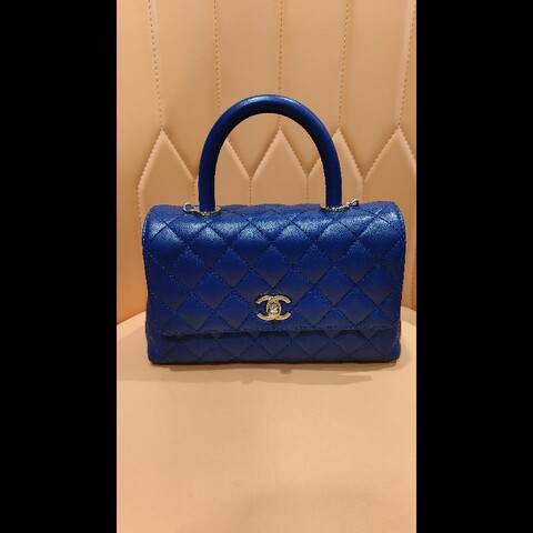 CHANEL Coco Handle Flap Matelasse 手提包 包包 皮革 女士藍色 A92990