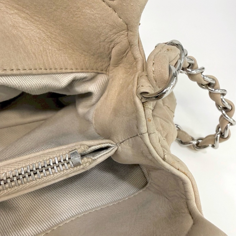 香奈兒CHANEL淺奶茶色鹿皮衍縫肩背/手提/斜背機場包 A67045-12