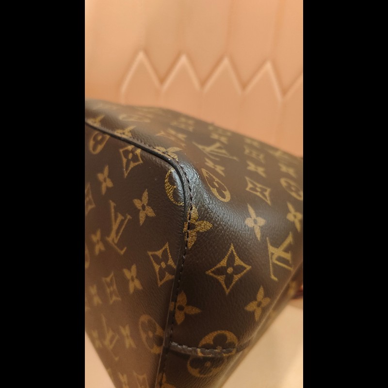 M44021 經典Neonoe系列Monogram帆布印花牛皮鑲飾束口斜背/肩背水桶包(紅色)-4