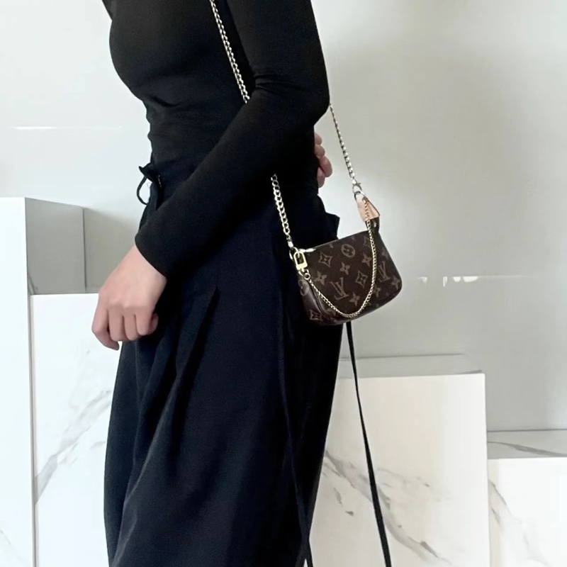 路易威登Louis Vuitton Mini Pochette 經典老花 迷你包 麻將包 M58009-5