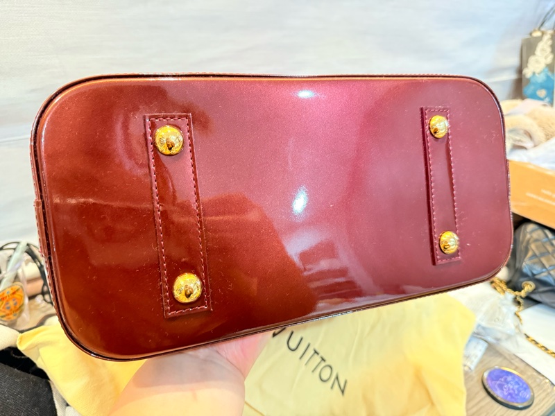 Louis Vuitton 酒紅色漆皮Alma-4