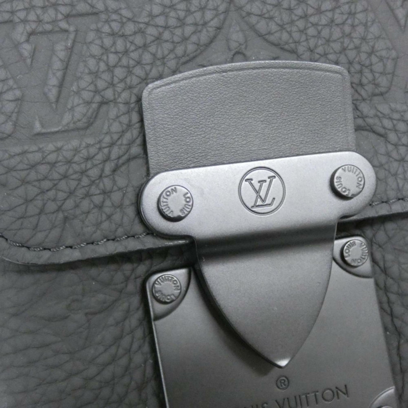 路易威登 Taurillon Monogram S-Lock 直式穿戴式皮夾 M81524 單肩包-3