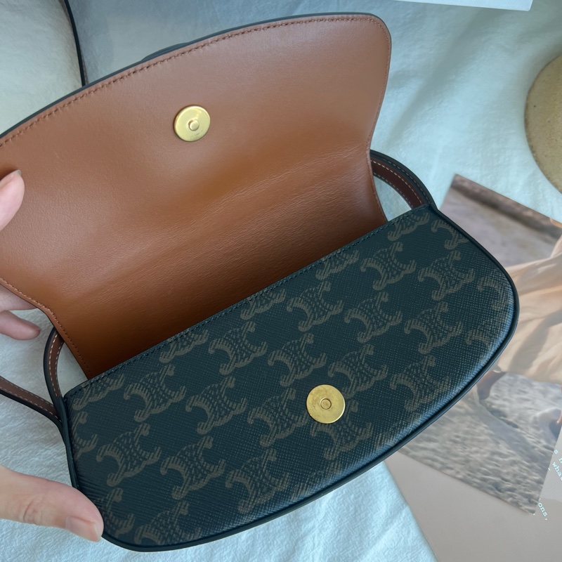 ෆ Celine Tabou Triomphe鎖頭包-13