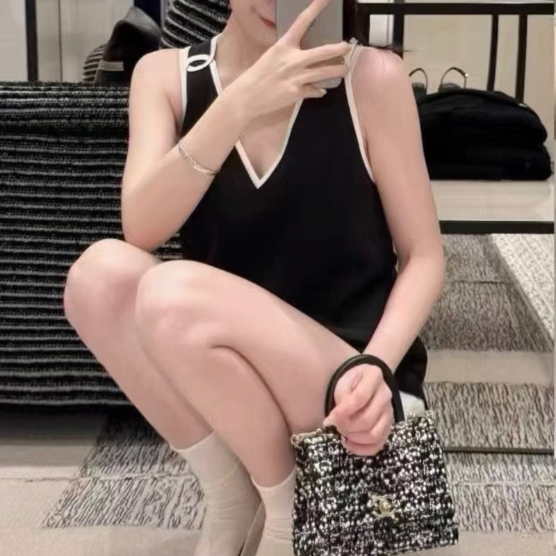 Chanel香奈兒26S爆款黑色背心-1