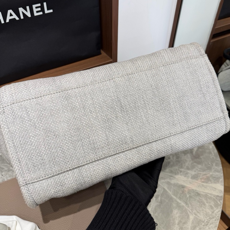 Chanel香奈兒黑白熊貓色沙灘包38cm 手提單肩托特包  無附件-2