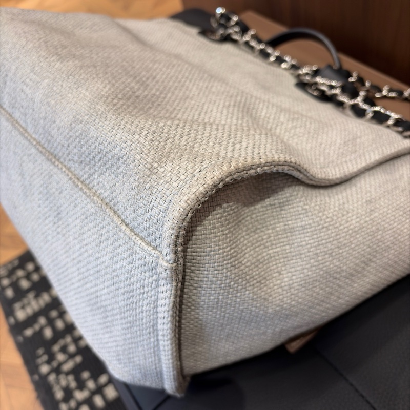 Chanel香奈兒黑白熊貓色沙灘包38cm 手提單肩托特包  無附件-10