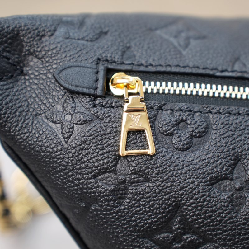 Louis Vuitton/路易威登 High Rise黑色壓紋牛皮腰包 近全新-13