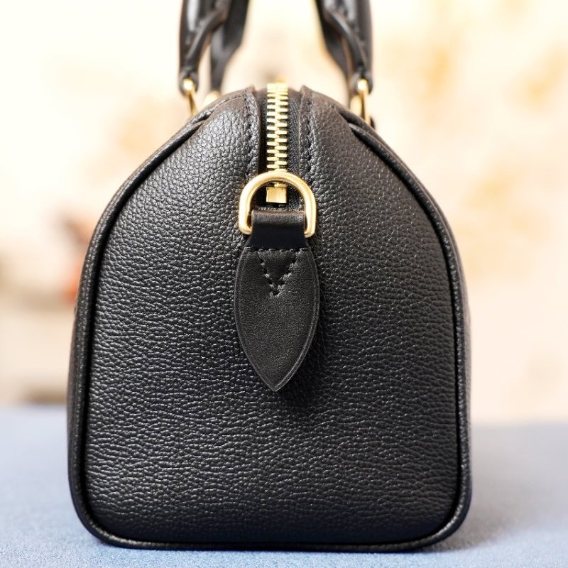 近全新 Louis Vuitton/路易威登 Speedy20 黑色壓紋牛皮斜挎包 芯片款-2