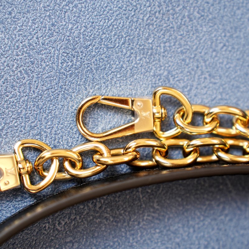 近全新 Louis Vuitton/路易威登 Speedy20 黑色壓紋牛皮斜挎包 芯片款-11