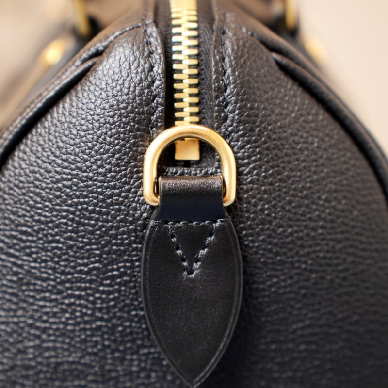 近全新 Louis Vuitton/路易威登 Speedy20 黑色壓紋牛皮斜挎包 芯片款-15