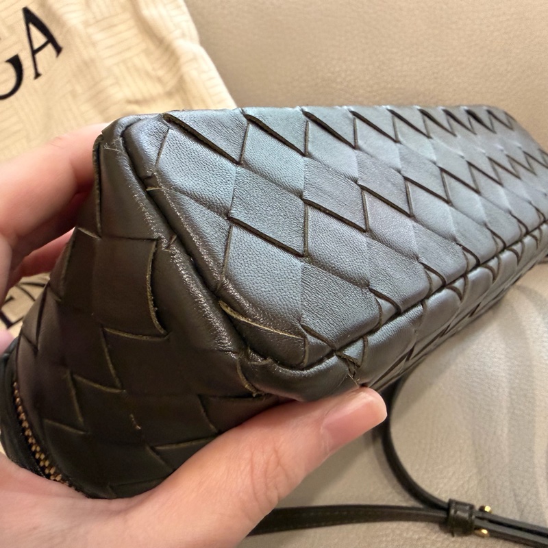 BV Bang Bang Vanity Case 卡其綠 化妝包 Loro piana平替-9