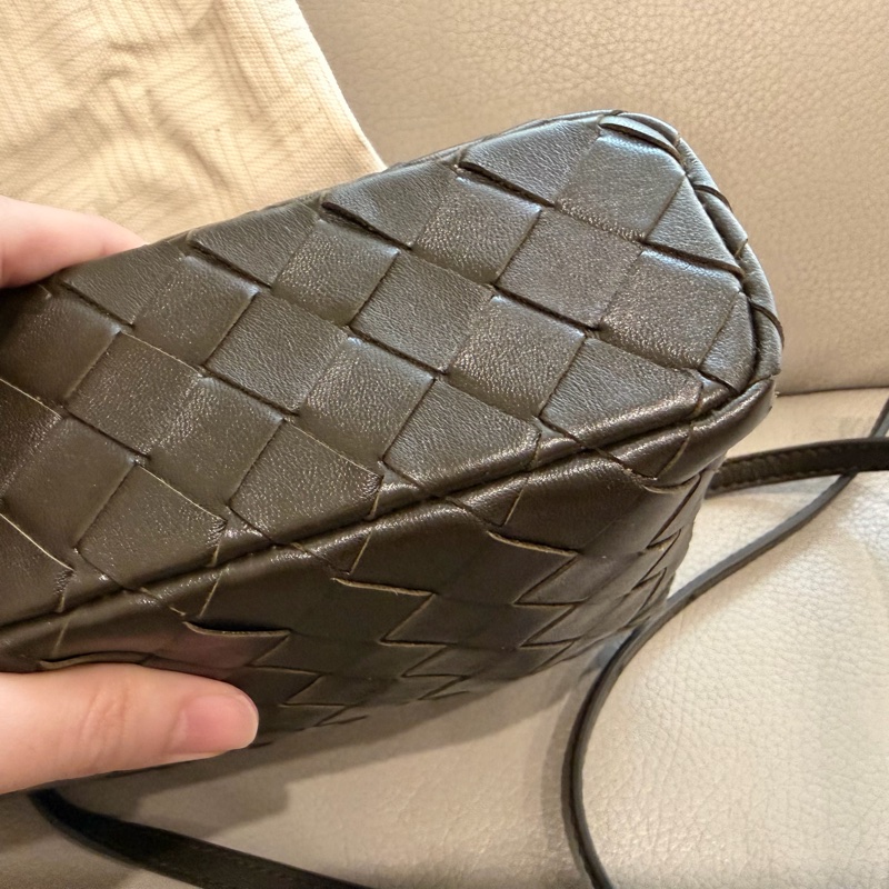 BV Bang Bang Vanity Case 卡其綠 化妝包 Loro piana平替-10