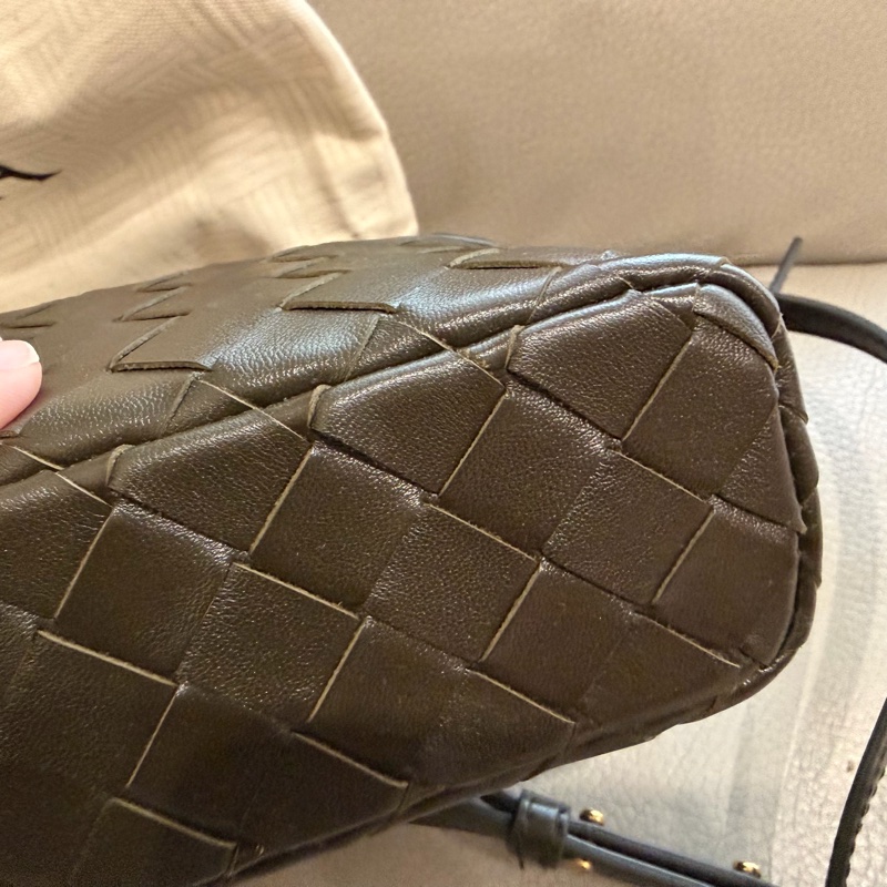 BV Bang Bang Vanity Case 卡其綠 化妝包 Loro piana平替-11