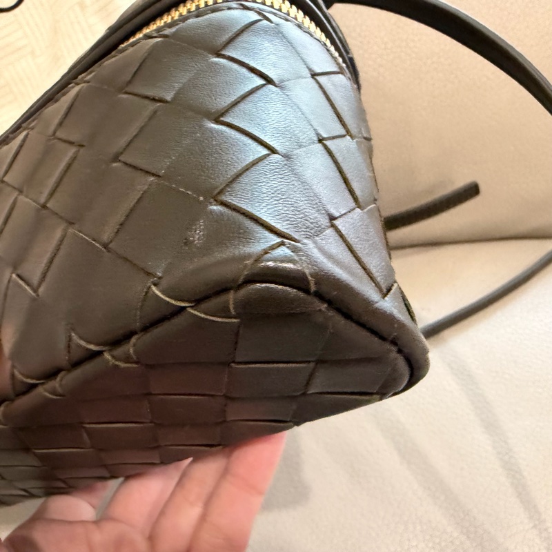 BV Bang Bang Vanity Case 卡其綠 化妝包 Loro piana平替-22