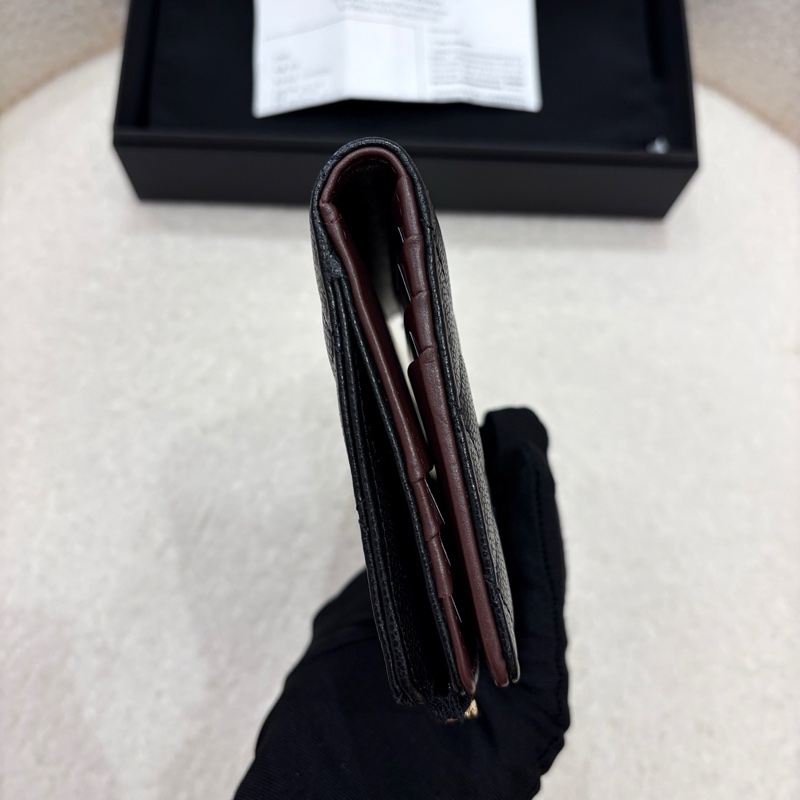 閒置新Chanel香奈兒黑金荔枝牛皮長款錢包卡包 多卡位-3