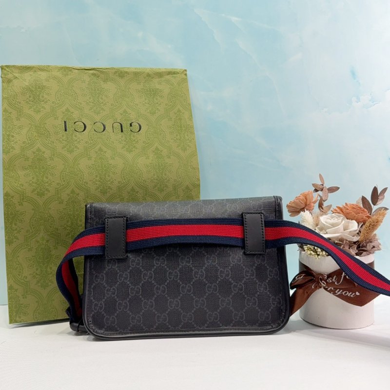 GUCCI Supreme黑花帆布胸腰包-1