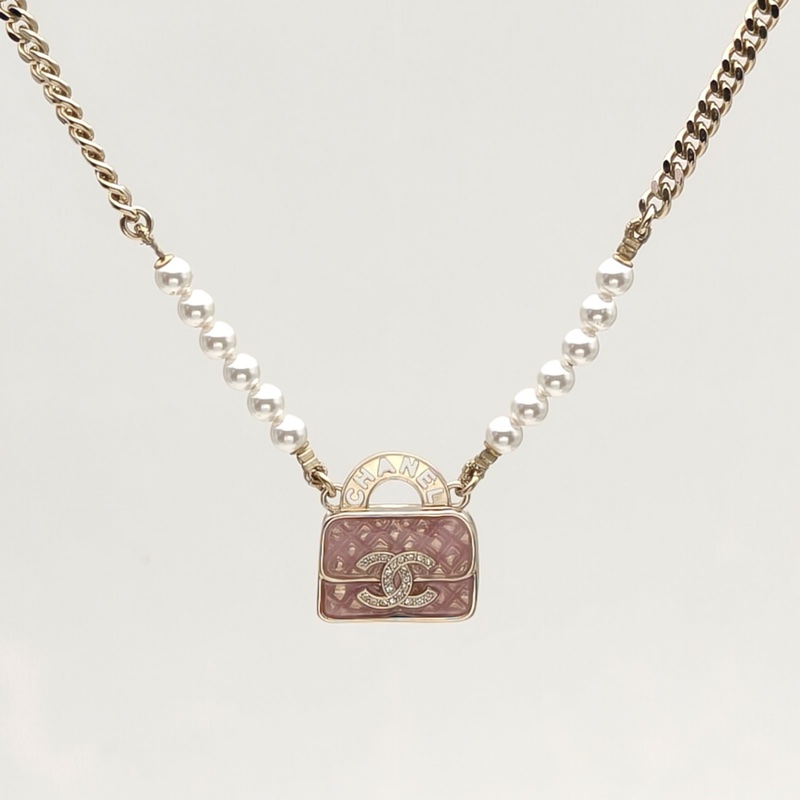 CHANEL 合金粉色包包珍珠項鏈-1