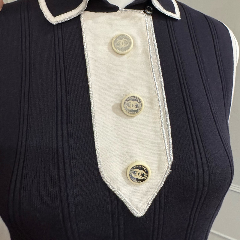 《新歡舊愛》正品CHANEL香奈兒深藍針織背心上衣適合SM-4
