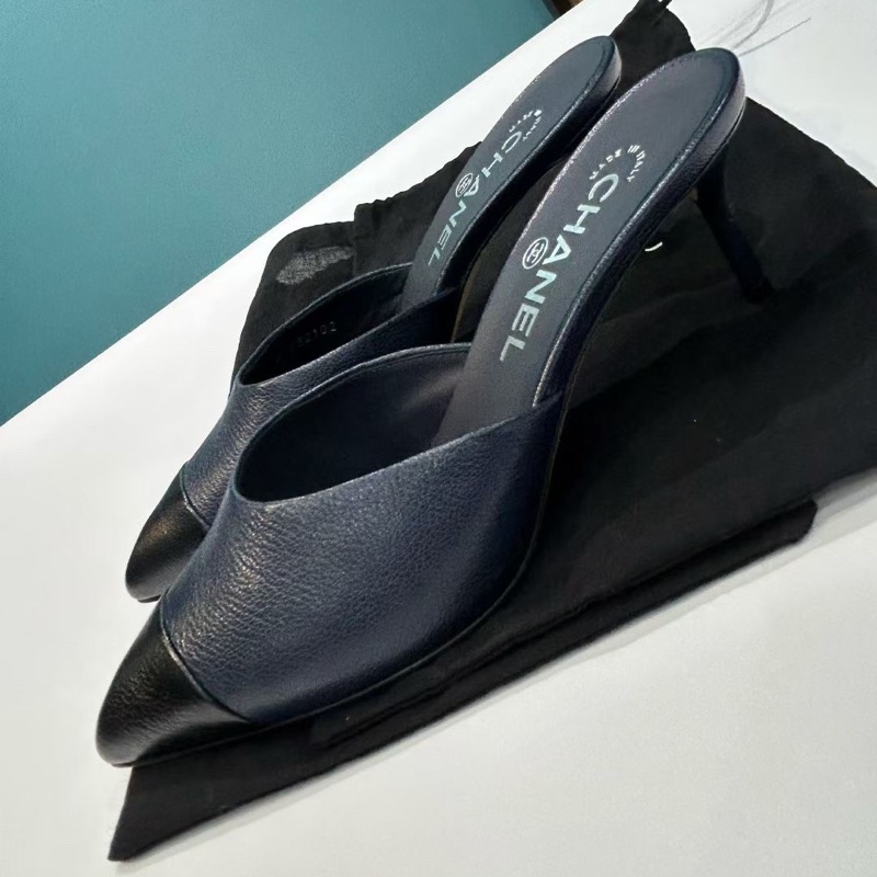 99新Chanel香奈兒 拼皮穆勒高跟鞋 藍色拼黑色 尺寸36.5碼 有塵袋-2