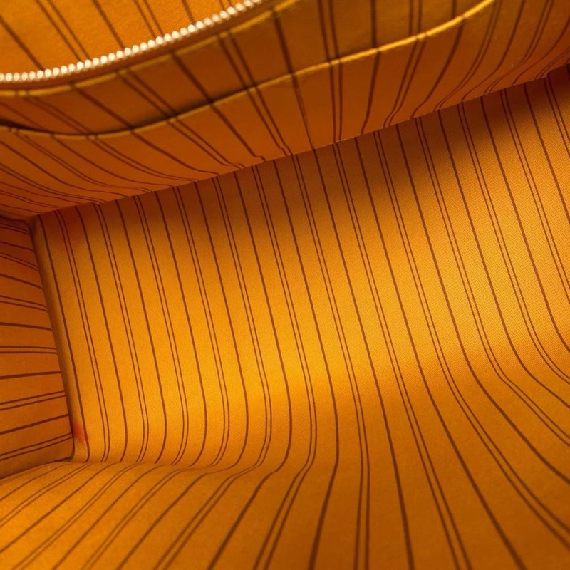 LV限量叢林系列雙拼花紋Onthego大號41*33*17 98新配件塵袋-2