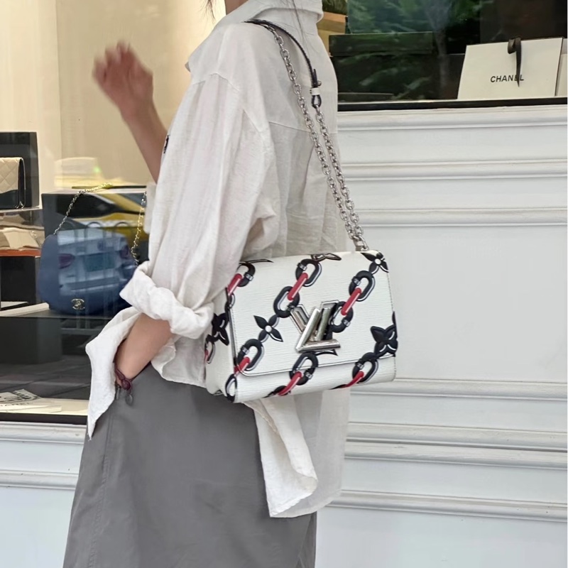 LV 限量款Twist白色鎖扣 印花肩背斜背包23*17*9 98新配件塵袋-0