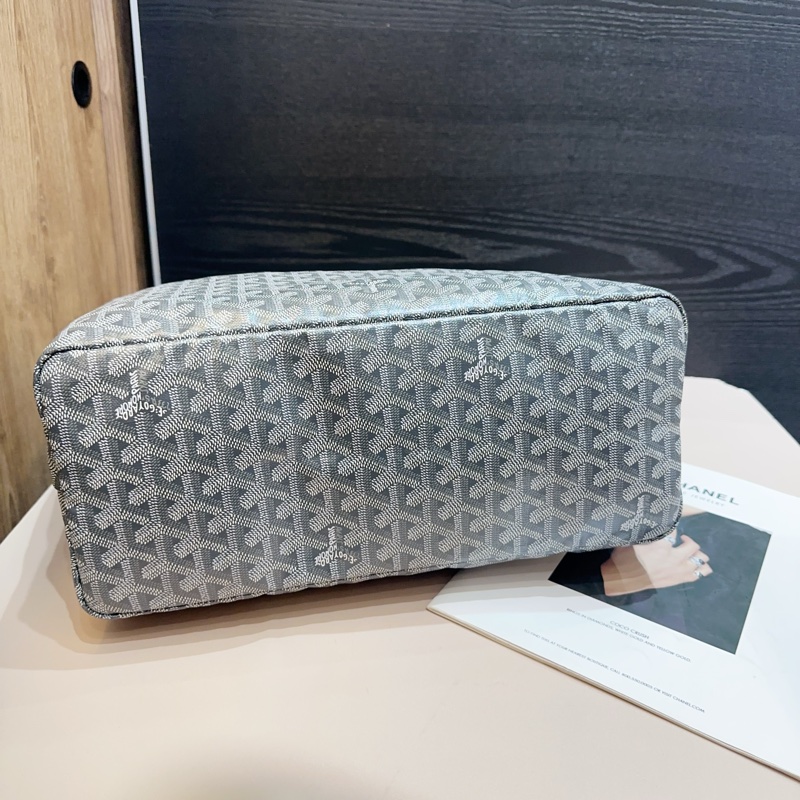 Goyard灰PVC拼灰牛皮銀釦Artois PM肩背托特包-4