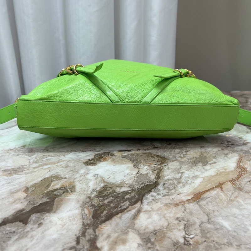 GIVENCHY Voyou綠色中號 托特肩背斜背包38*28*4.5 98新配件塵袋-5
