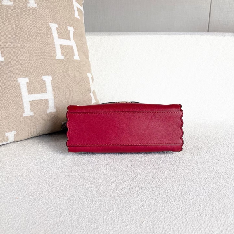 Fendi peekaboo蛇皮手柄肩背斜背包紅色 銀扣 24*18*10 98新配件肩帶 塵袋-5