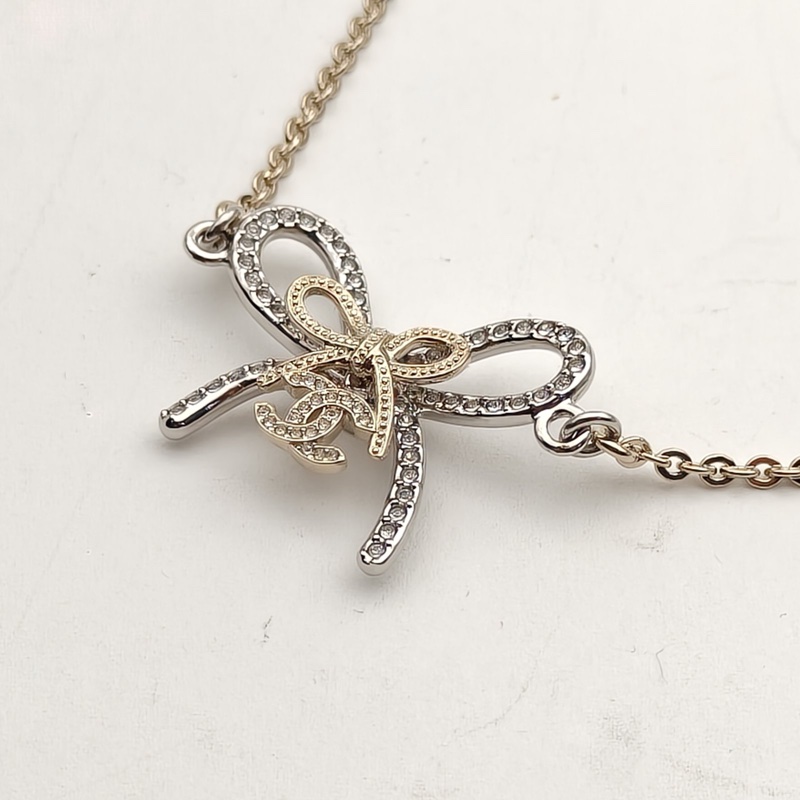 CHANEL 合金25K水鑽蝴蝶結手鏈-1