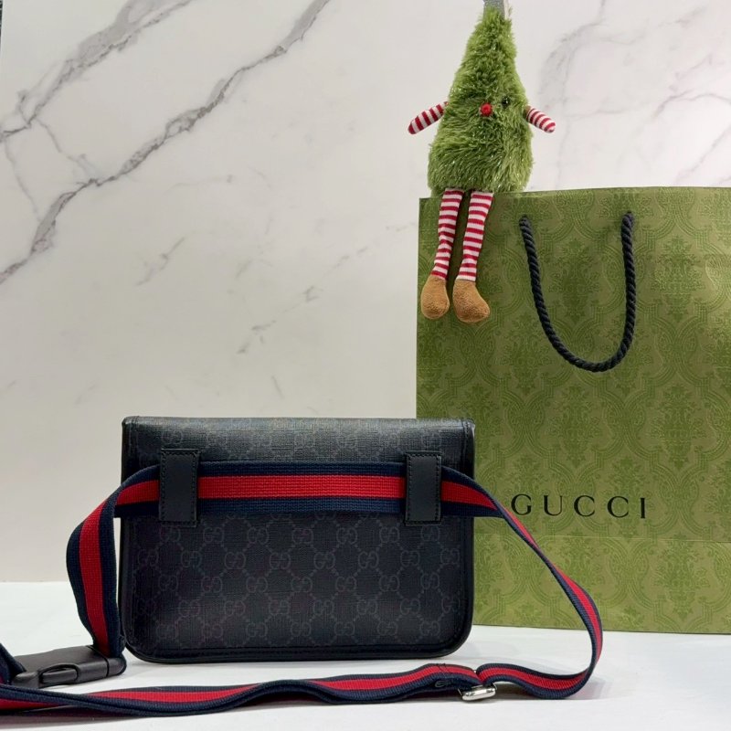 GUCCI Supreme黑花胸腰包-1