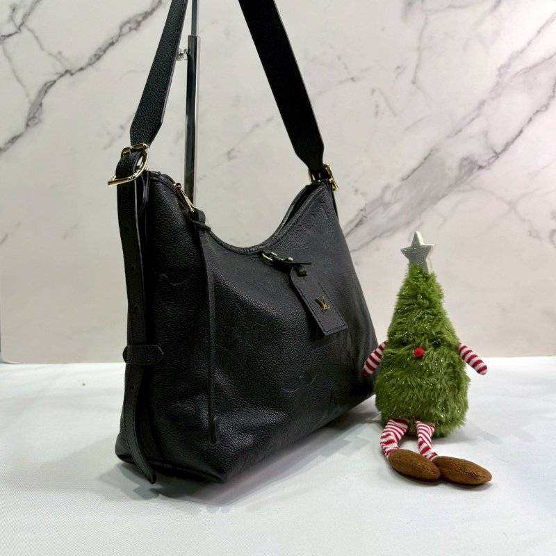 LV CarryAll PM皮革肩背包-3