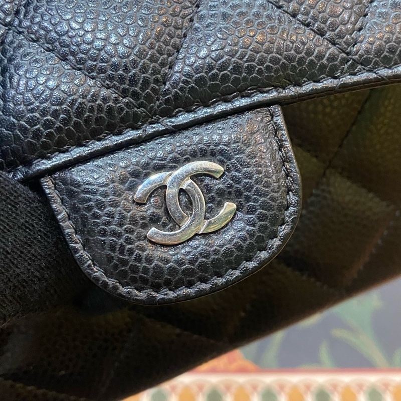 Chanel香奈兒 黑金CF三折錢包 荔枝紋牛皮銀 扣 鐳射21開有卡-9