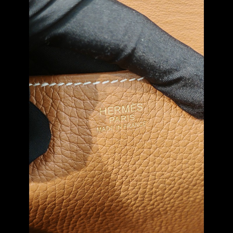 Hermes Halzan 31
金棕金扣-19