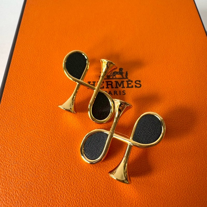 Hermès Cor H 黃金鍍金 皮革 小喇叭 H 形 牛角耳針 耳環-3