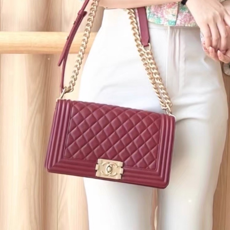 專櫃25w🈶購證😍香奈兒酒紅色金扣中號leboy25單肩斜挎包-2