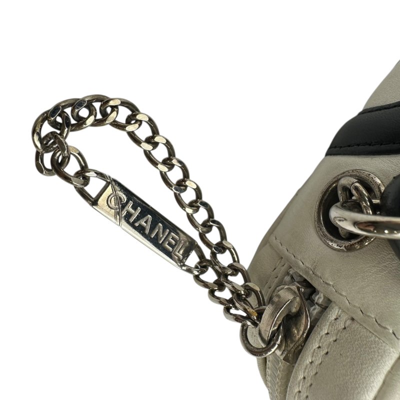【美收精品】CHANEL 真皮小袋手提包白色黑色 C-270【隔月月中將轉賣至日本 上架期限30天】-8