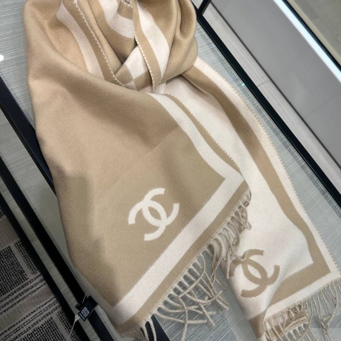 全新真品 CHANEL 新款 米/奶茶色圍巾 大CC 雙色 雙面 羊絨 圍巾 AAB984 現貨-6