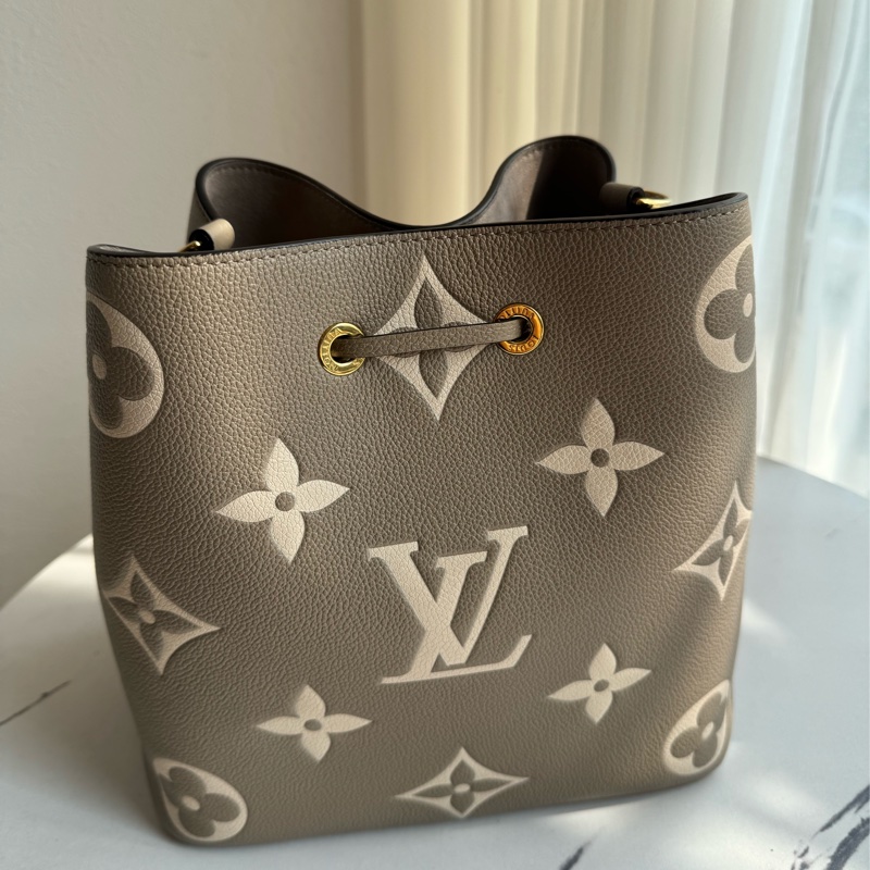 LV斑鳩灰水桶包MM-3