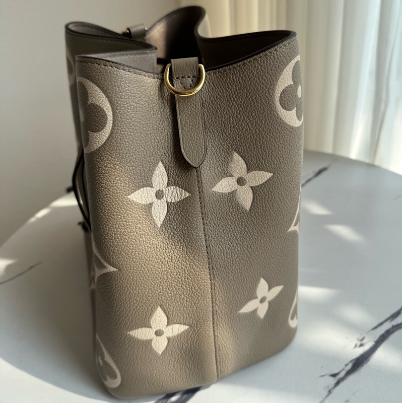 LV斑鳩灰水桶包MM-4