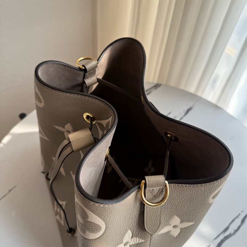 LV斑鳩灰水桶包MM-5