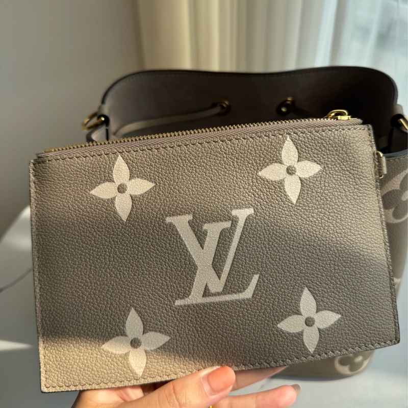 LV斑鳩灰水桶包MM-35