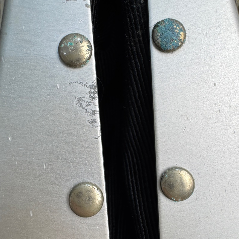 Ferragamo Gancini AU-21 6717 銀色鋁製單肩包-16