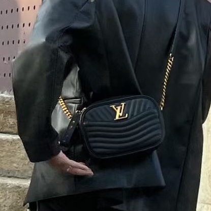 日常百搭款✨99新🥹Lv路易威登黑金new wave全皮相機包單肩斜挎鏈條包-1