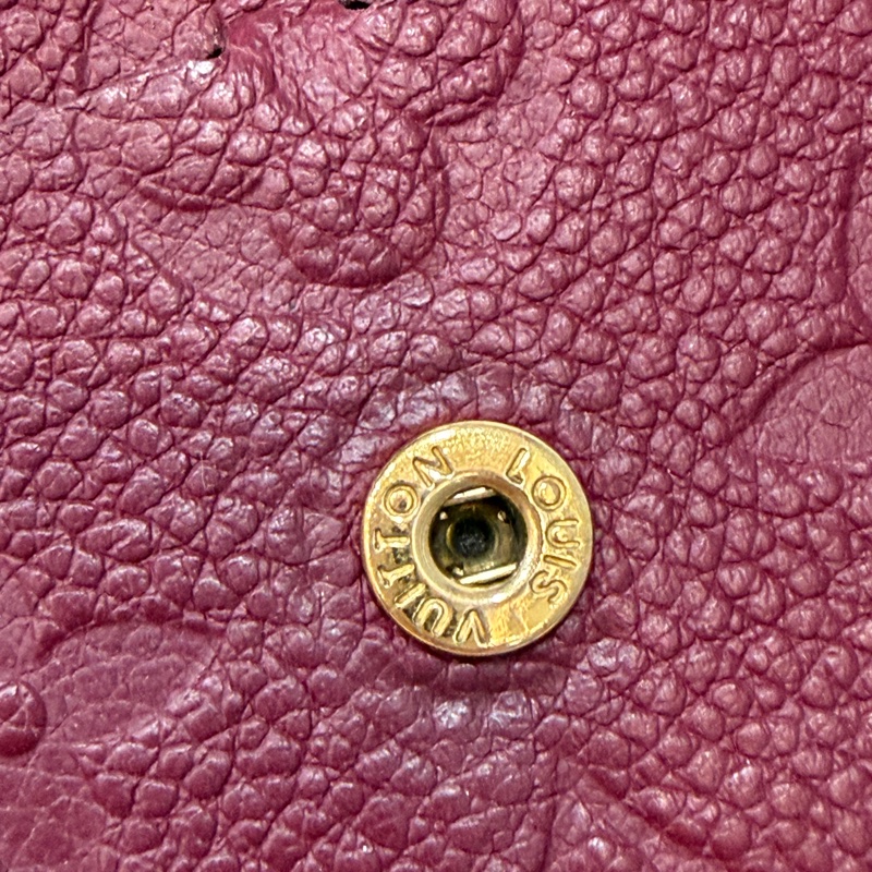 LV M62015 EMILIE 經典花紋全皮革壓紋扣式長夾.葡萄紫 停產-39