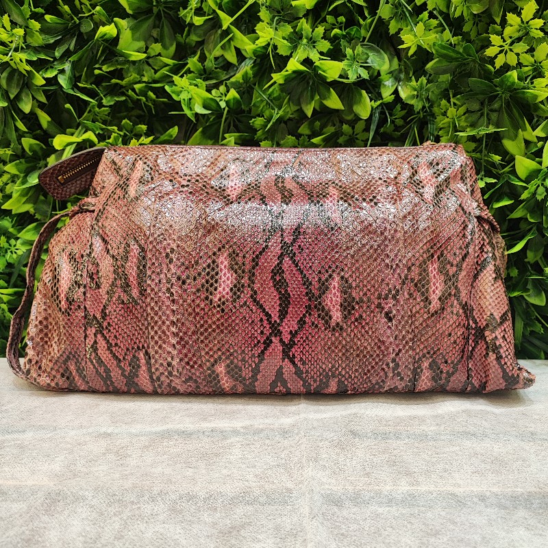 Gucci Hysteria Python Clutch-1