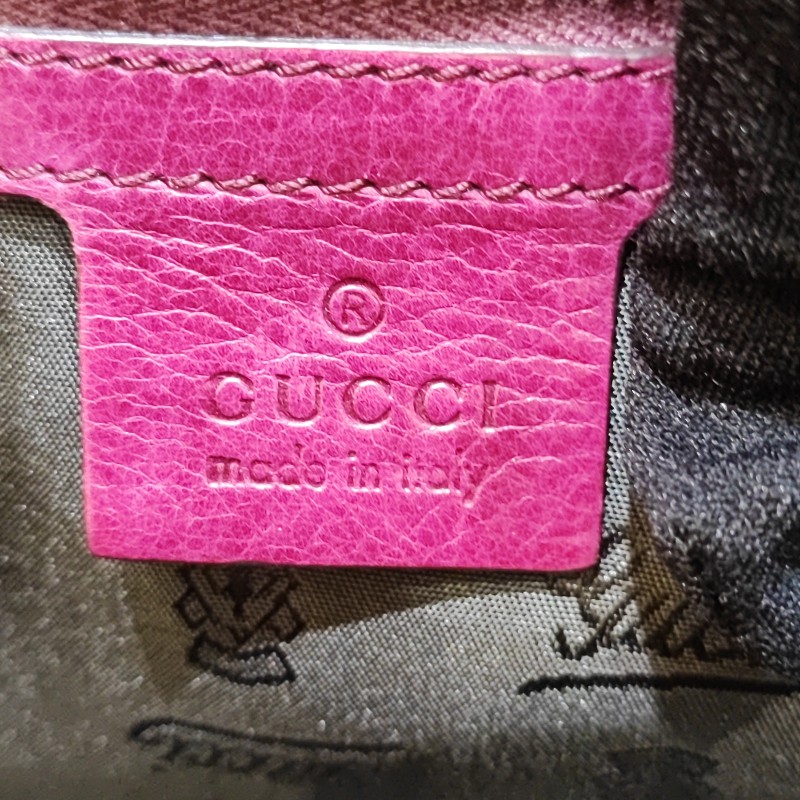 Gucci Hysteria Python Clutch-11