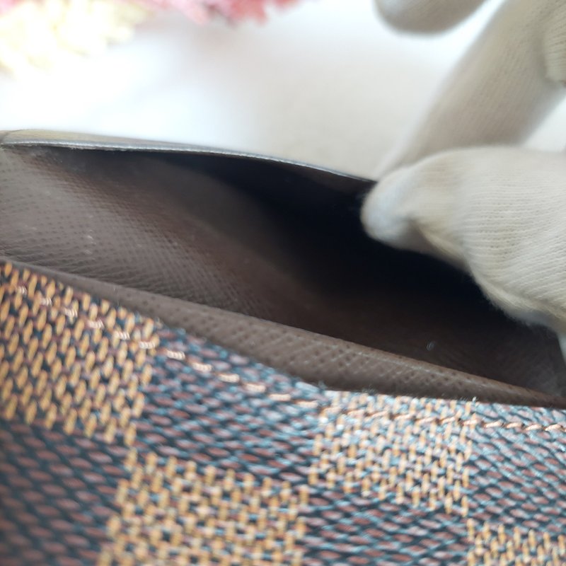 LV🎀現品實拍🎀 N62920咖棋盤格名片／信用卡夾包~二手品-37