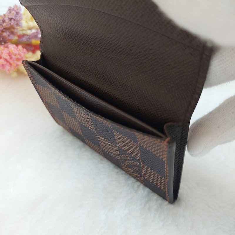 LV🎀現品實拍🎀 N62920咖棋盤格名片／信用卡夾包~二手品-66