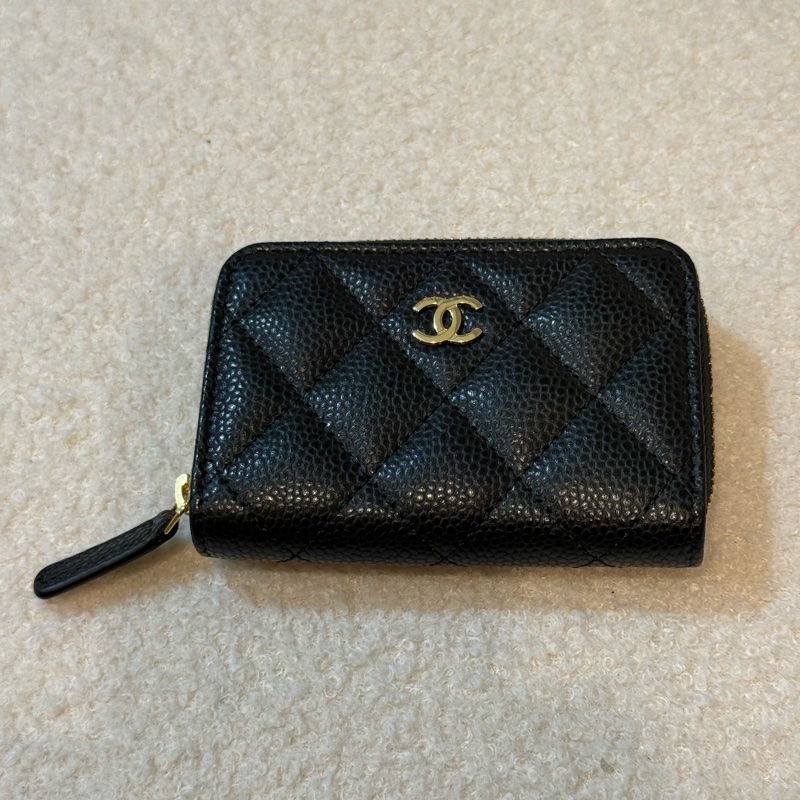Chanel Zipped card holder 黑金魚子-4