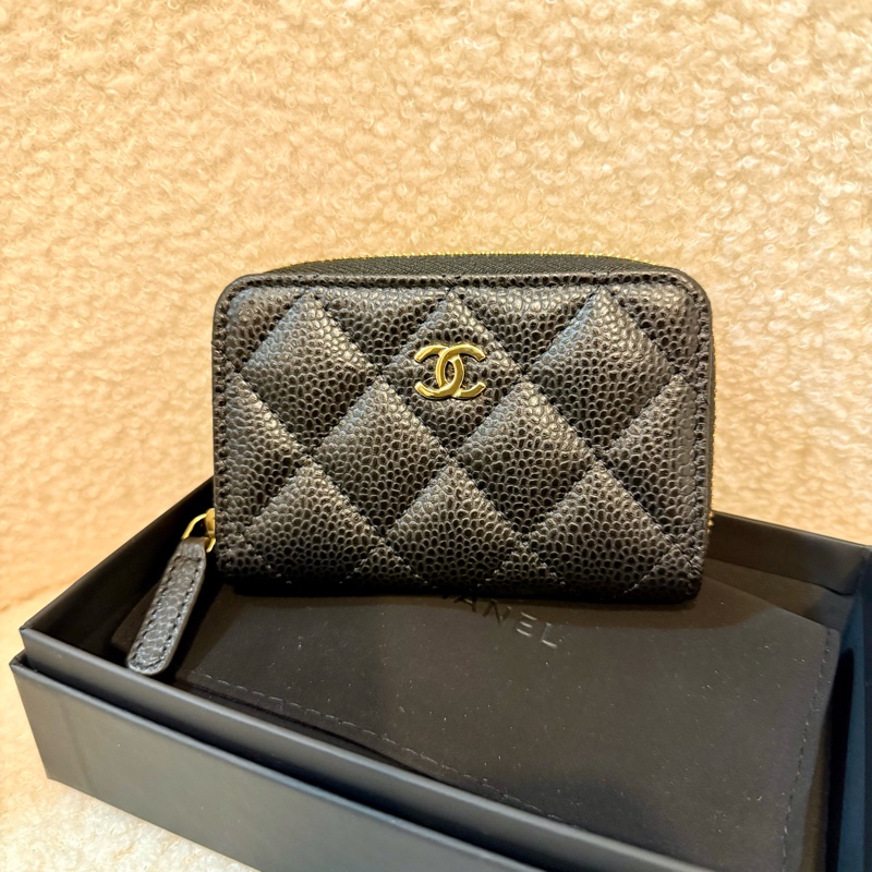 Chanel Zipped card holder 黑金魚子-2